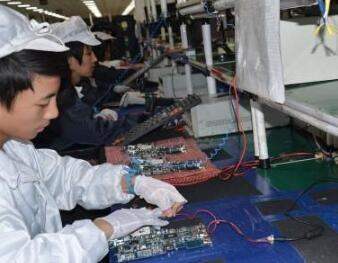 电子厂员工主要做什么 最好有图片或者视频